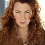 Siobhan Fallon Hogan